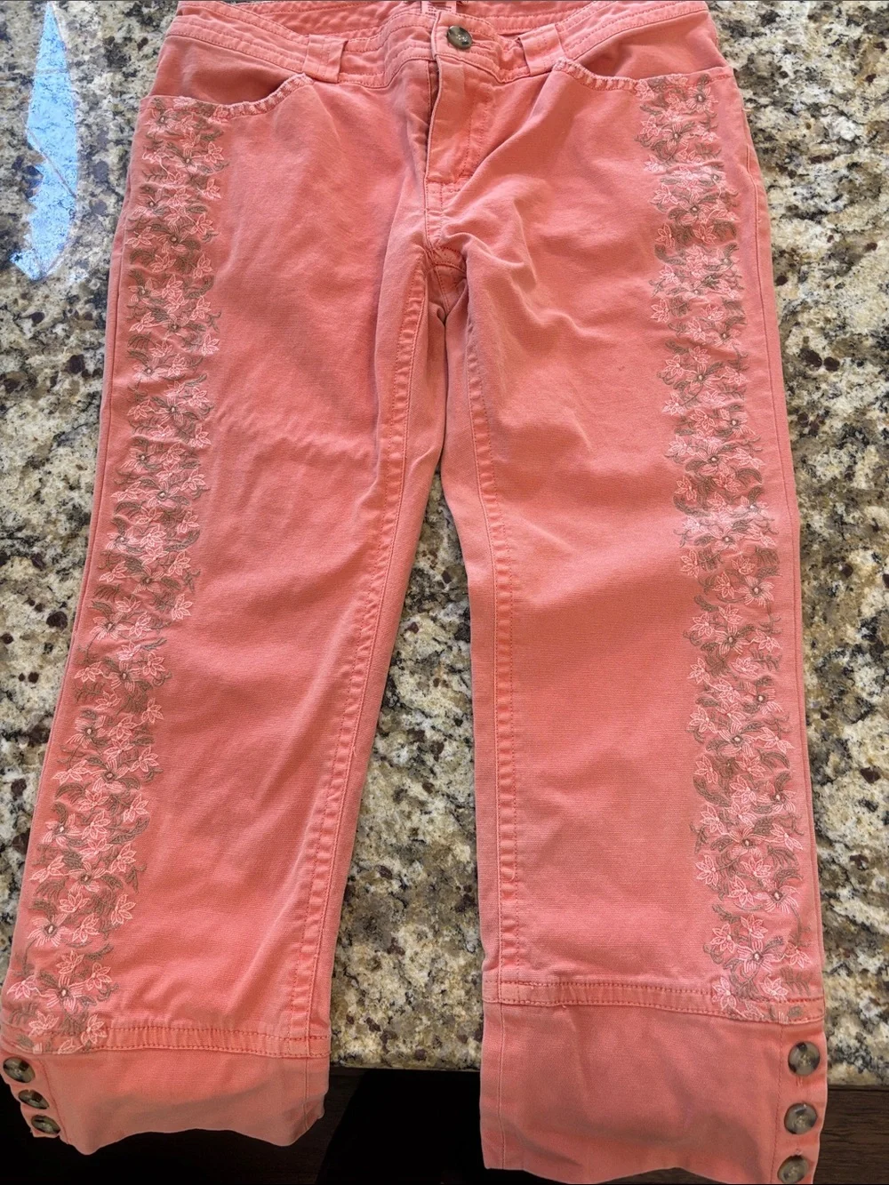 Sundance Coral Button-Front Crop Pants
